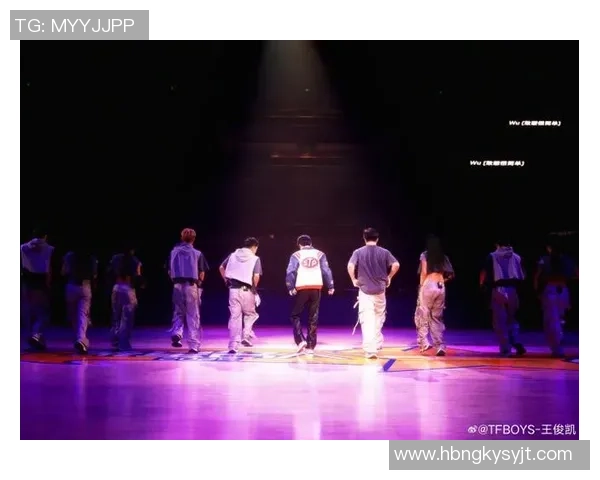 广州街舞队与南京街舞队赛后复盘团队协作的精彩瞬间与经验分享 广州街舞队与南京街舞队赛后复盘团队协作的精彩瞬间与经验分享