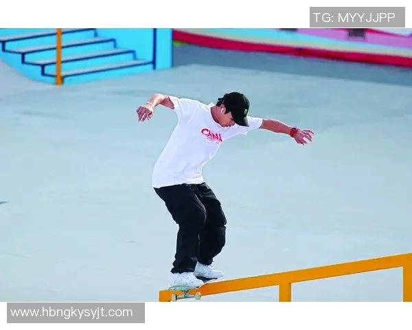 重庆滑板队的控制革新探索与实践:提升运动表现与团队协作的新路径 重庆滑板队的控制革新探索与实践:提升运动表现与团队协作的新路径